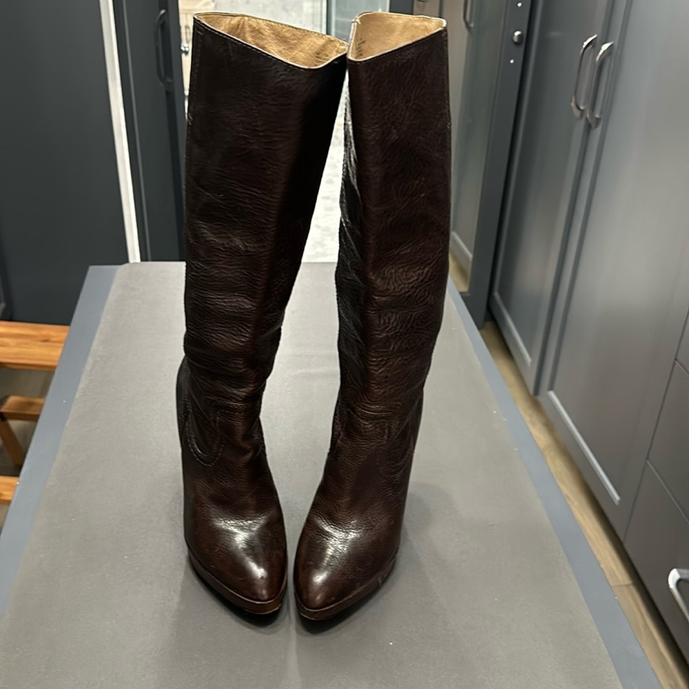 Vintage Frye, womens tall boots, size 8